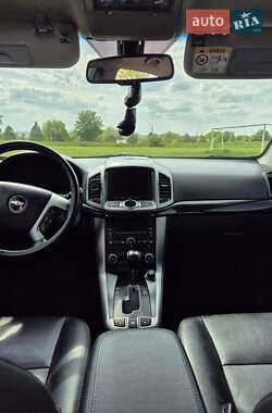 Внедорожник / Кроссовер Chevrolet Captiva 2013 в 