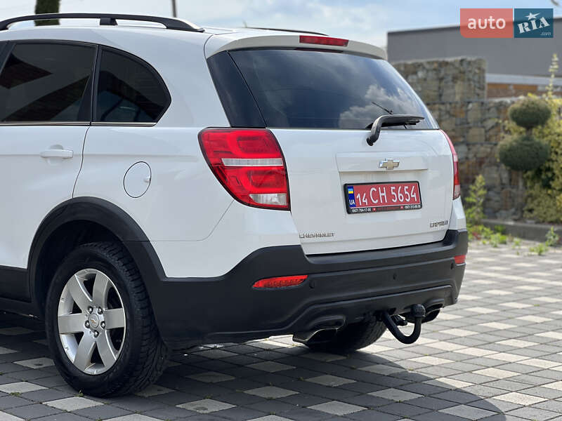 Позашляховик / Кросовер Chevrolet Captiva 2014 в Львові