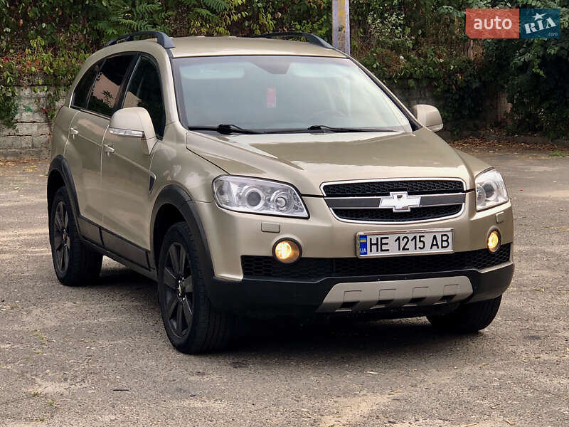 Внедорожник / Кроссовер Chevrolet Captiva 2008 в Николаеве