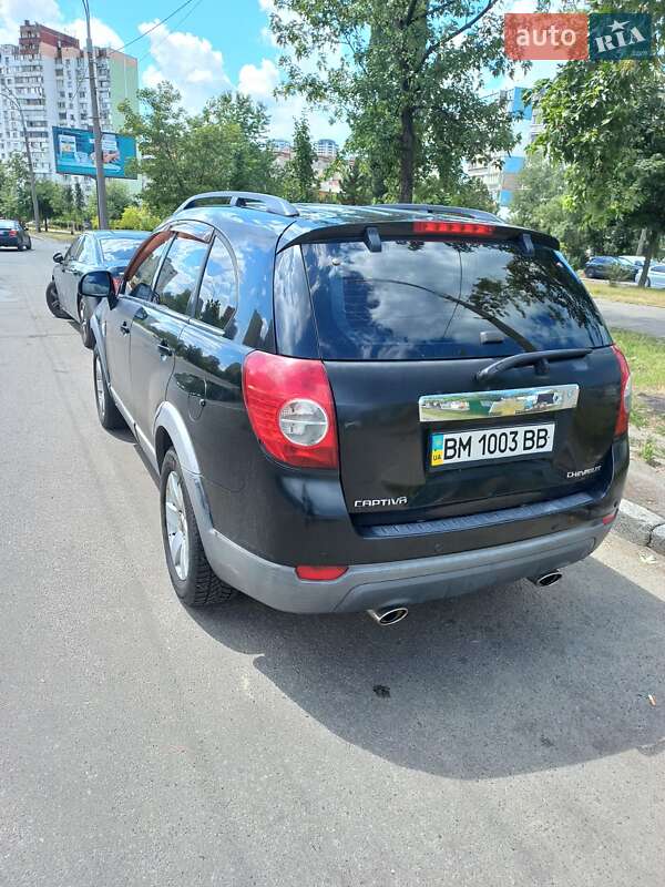 Позашляховик / Кросовер Chevrolet Captiva 2008 в Києві