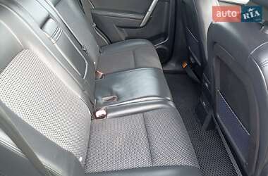 Позашляховик / Кросовер Chevrolet Captiva 2009 в 