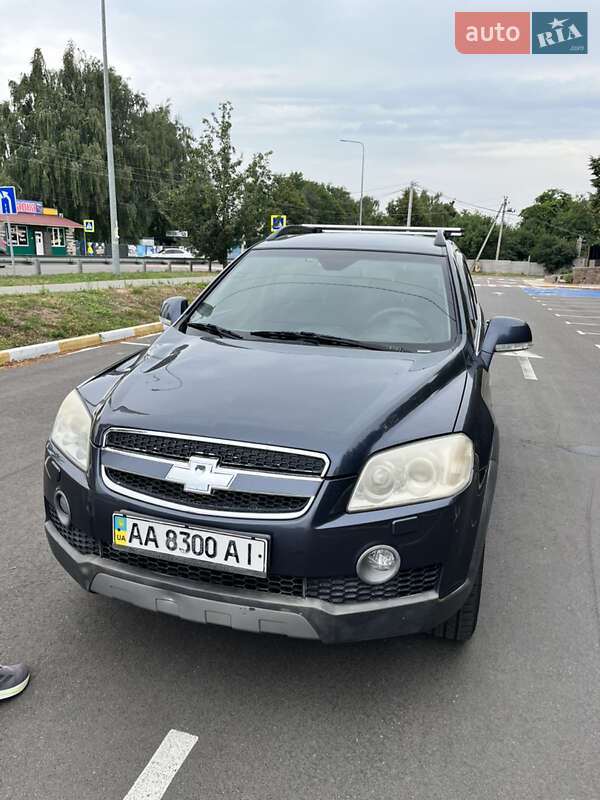 Позашляховик / Кросовер Chevrolet Captiva 2006 в Києві