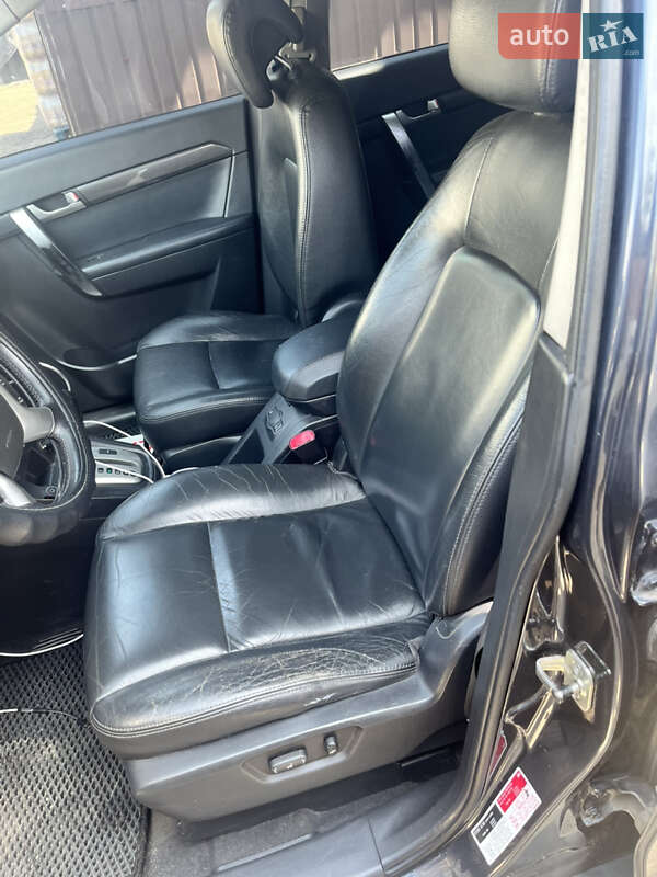 Позашляховик / Кросовер Chevrolet Captiva 2006 в Києві