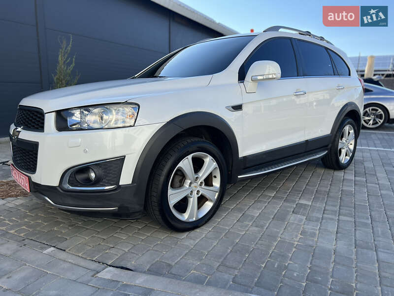 Внедорожник / Кроссовер Chevrolet Captiva 2014 в Житомире