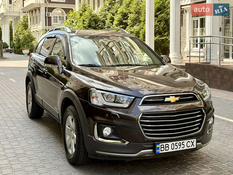Внедорожник / Кроссовер Chevrolet Captiva 2017 в Киеве