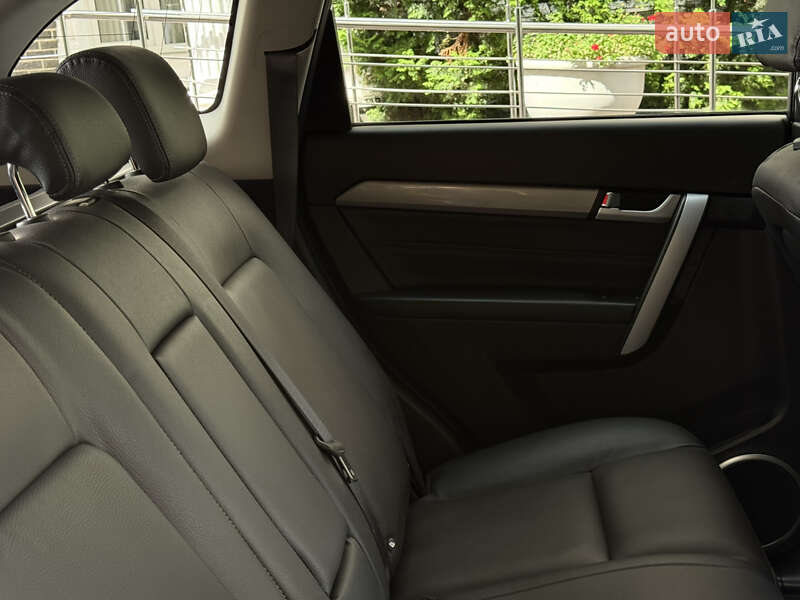 Внедорожник / Кроссовер Chevrolet Captiva 2017 в Киеве