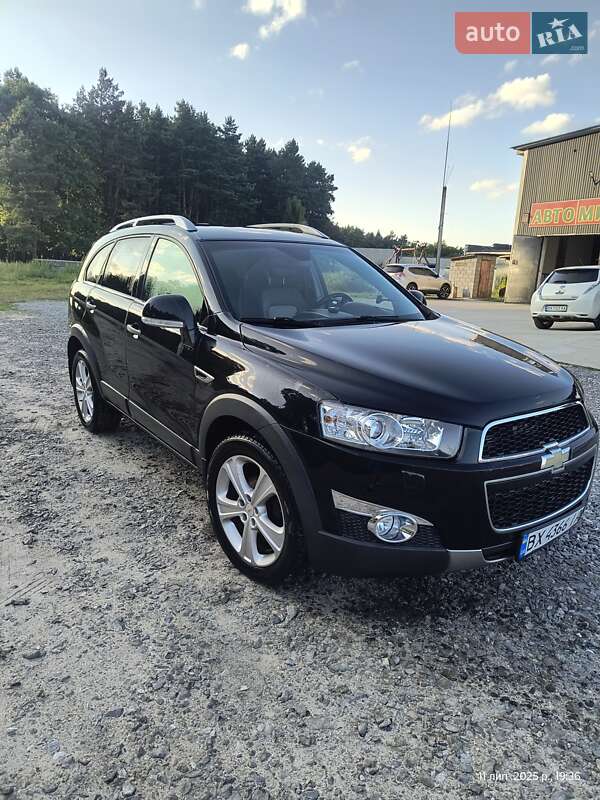 Позашляховик / Кросовер Chevrolet Captiva 2011 в Славуті