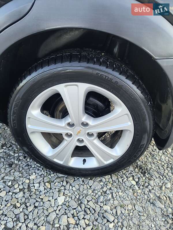 Позашляховик / Кросовер Chevrolet Captiva 2011 в Славуті