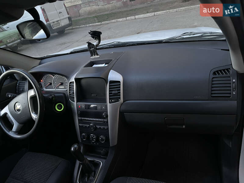 Внедорожник / Кроссовер Chevrolet Captiva 2007 в Днепре фото 5 Внедорожник / Кроссовер Chevrolet Captiva 2007 в Днепре