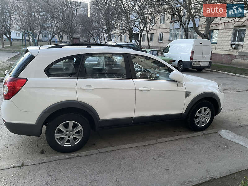 Внедорожник / Кроссовер Chevrolet Captiva 2007 в Днепре фото 7 Внедорожник / Кроссовер Chevrolet Captiva 2007 в Днепре