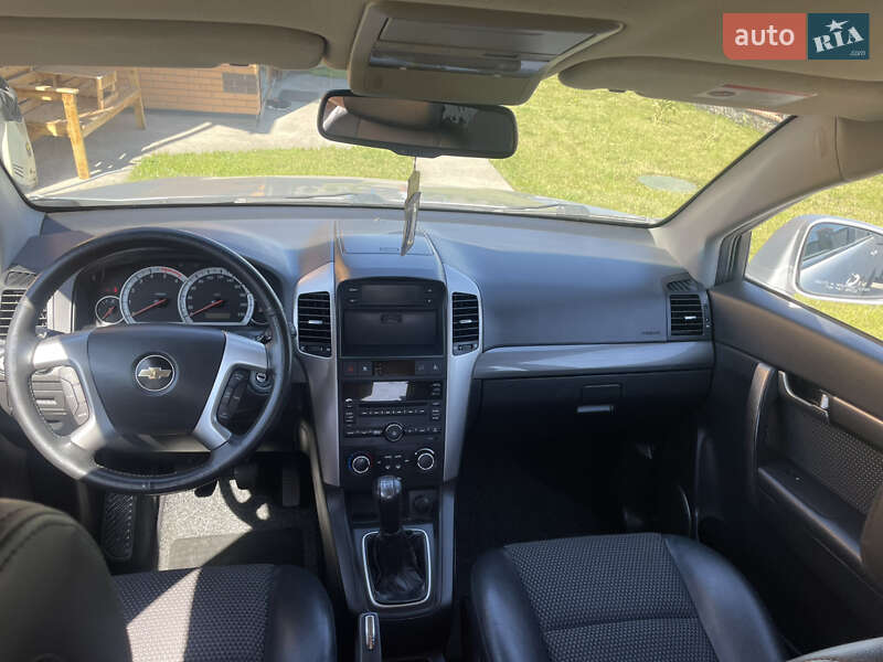 Позашляховик / Кросовер Chevrolet Captiva 2009 в Вінниці