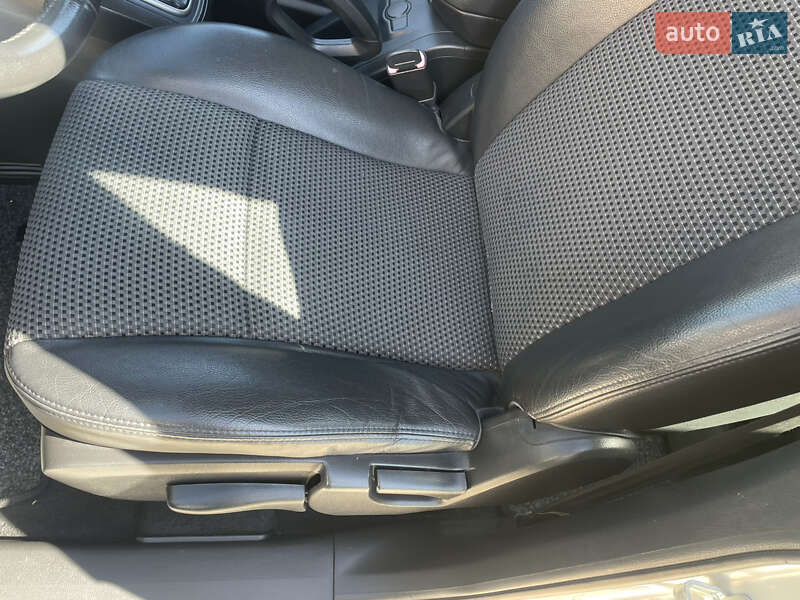 Позашляховик / Кросовер Chevrolet Captiva 2009 в Вінниці