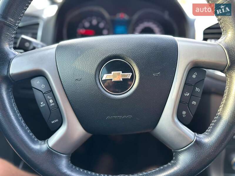 Внедорожник / Кроссовер Chevrolet Captiva 2014 в Бершади