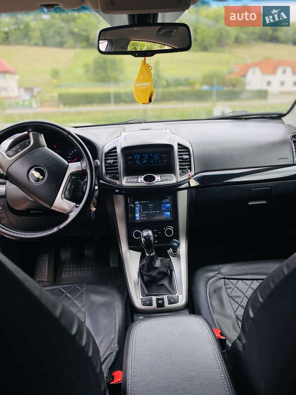 Позашляховик / Кросовер Chevrolet Captiva 2012 в Тячеві фото 22 Позашляховик / Кросовер Chevrolet Captiva 2012 в Тячеві