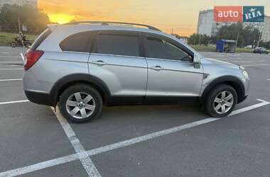 Внедорожник / Кроссовер Chevrolet Captiva 2007 в 