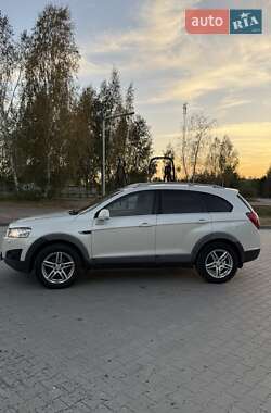 Внедорожник / Кроссовер Chevrolet Captiva 2011 в Сарнах