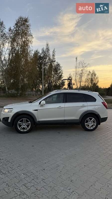 Внедорожник / Кроссовер Chevrolet Captiva 2011 в Сарнах