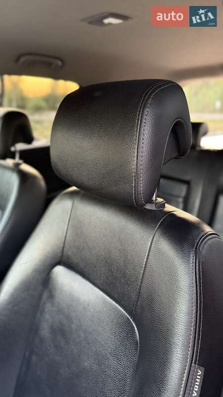 Внедорожник / Кроссовер Chevrolet Captiva 2011 в Сарнах