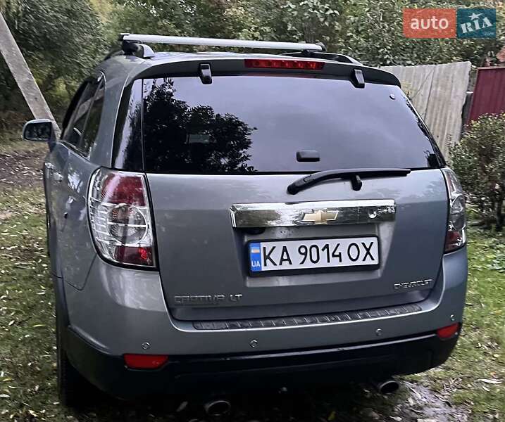 Внедорожник / Кроссовер Chevrolet Captiva 2010 в Петропавловской Борщаговке фото 7 Внедорожник / Кроссовер Chevrolet Captiva 2010 в Петропавловской Борщаговке