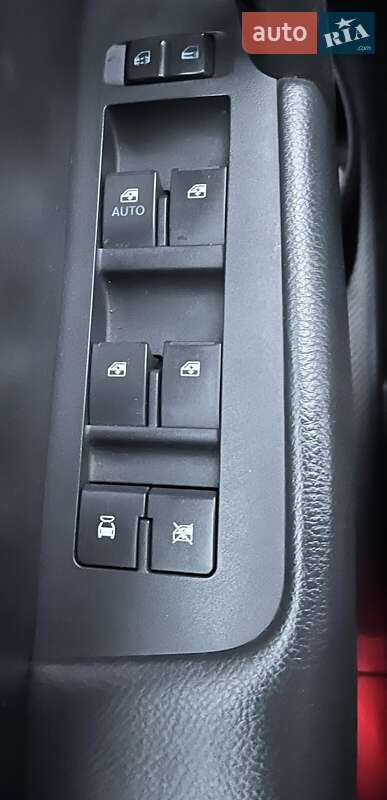 Внедорожник / Кроссовер Chevrolet Captiva 2010 в Петропавловской Борщаговке фото 35 Внедорожник / Кроссовер Chevrolet Captiva 2010 в Петропавловской Борщаговке