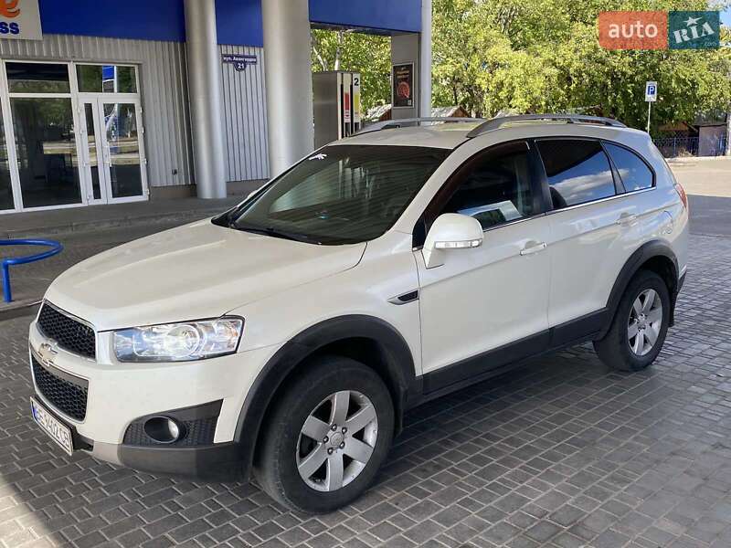 Позашляховик / Кросовер Chevrolet Captiva 2012 в Миколаєві