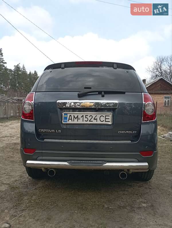 Позашляховик / Кросовер Chevrolet Captiva 2007 в Житомирі