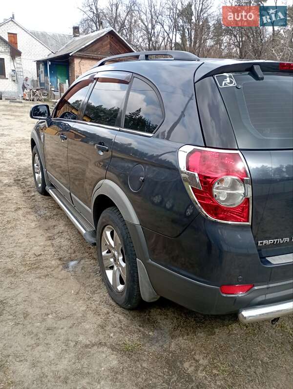 Позашляховик / Кросовер Chevrolet Captiva 2007 в Житомирі