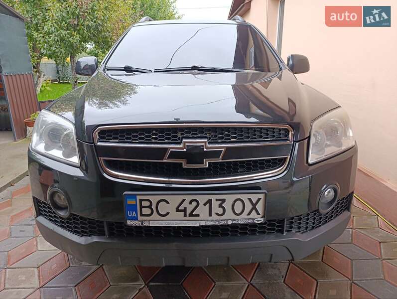 Внедорожник / Кроссовер Chevrolet Captiva 2010 в Хмельницком