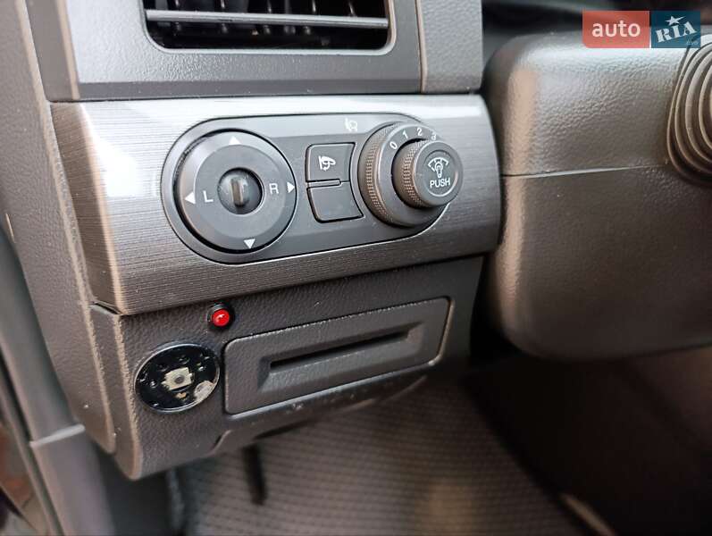 Внедорожник / Кроссовер Chevrolet Captiva 2010 в Хмельницком