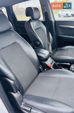 Внедорожник / Кроссовер Chevrolet Captiva 2010 в 