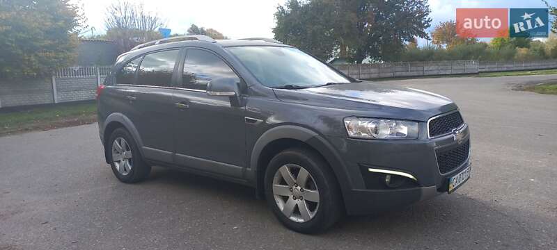 Внедорожник / Кроссовер Chevrolet Captiva 2011 в Корсуне-Шевченковском фото 4 Внедорожник / Кроссовер Chevrolet Captiva 2011 в Корсуне-Шевченковском