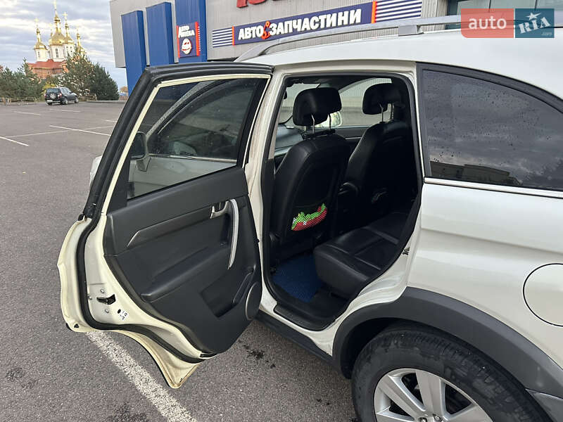 Позашляховик / Кросовер Chevrolet Captiva 2010 в Ковелі фото 7 Позашляховик / Кросовер Chevrolet Captiva 2010 в Ковелі