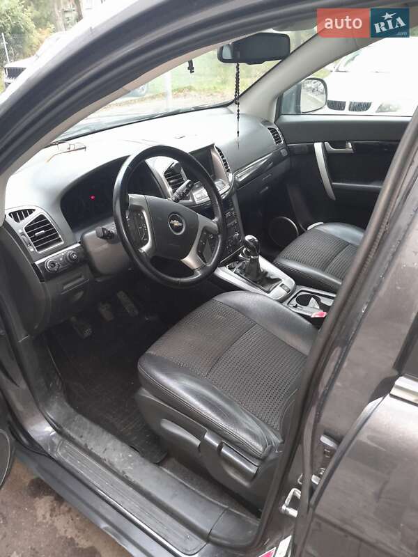 Позашляховик / Кросовер Chevrolet Captiva 2012 в Львові