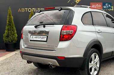 Позашляховик / Кросовер Chevrolet Captiva 2012 в 