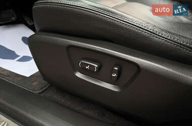 Позашляховик / Кросовер Chevrolet Captiva 2012 в 