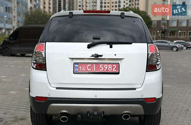 Внедорожник / Кроссовер Chevrolet Captiva 2012 в 