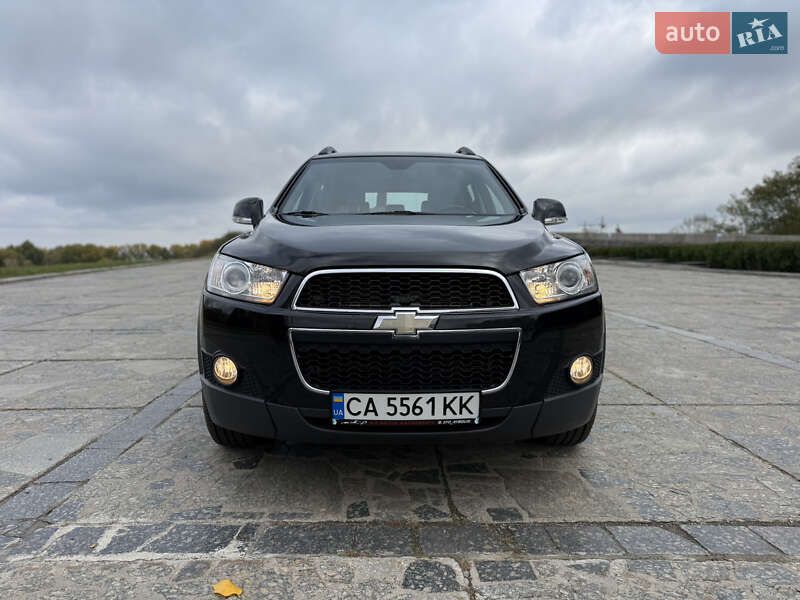Позашляховик / Кросовер Chevrolet Captiva 2012 в Києві
