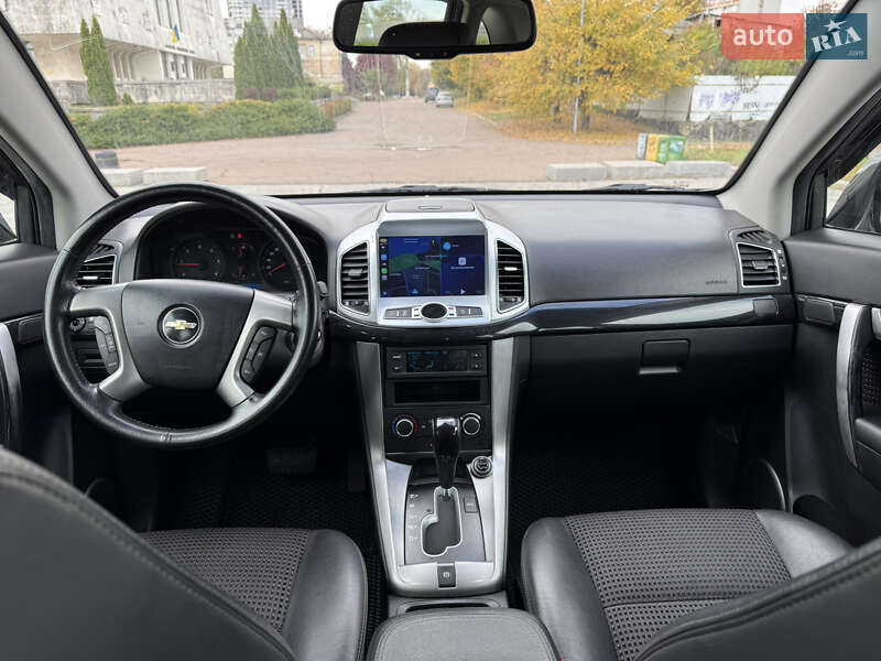Позашляховик / Кросовер Chevrolet Captiva 2012 в Києві