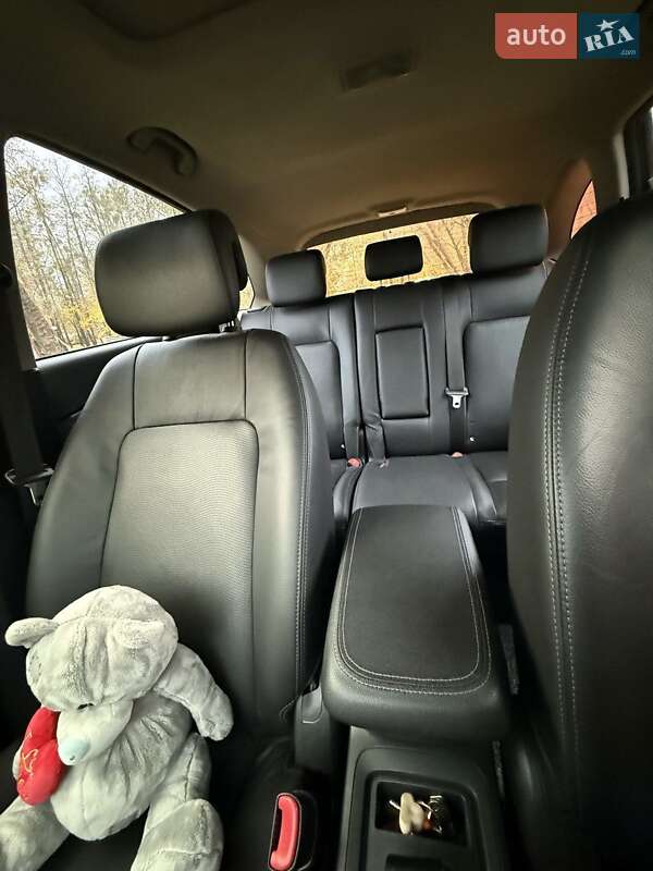 Внедорожник / Кроссовер Chevrolet Captiva 2015 в Киеве фото 21 Внедорожник / Кроссовер Chevrolet Captiva 2015 в Киеве