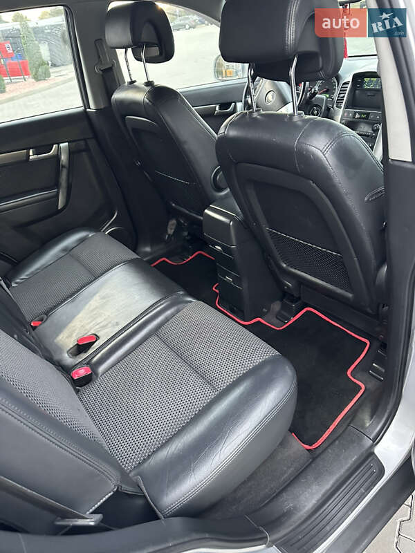 Внедорожник / Кроссовер Chevrolet Captiva 2006 в Луцке