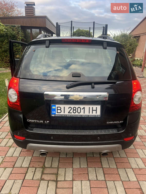 Позашляховик / Кросовер Chevrolet Captiva 2010 в Полтаві фото 4 Позашляховик / Кросовер Chevrolet Captiva 2010 в Полтаві