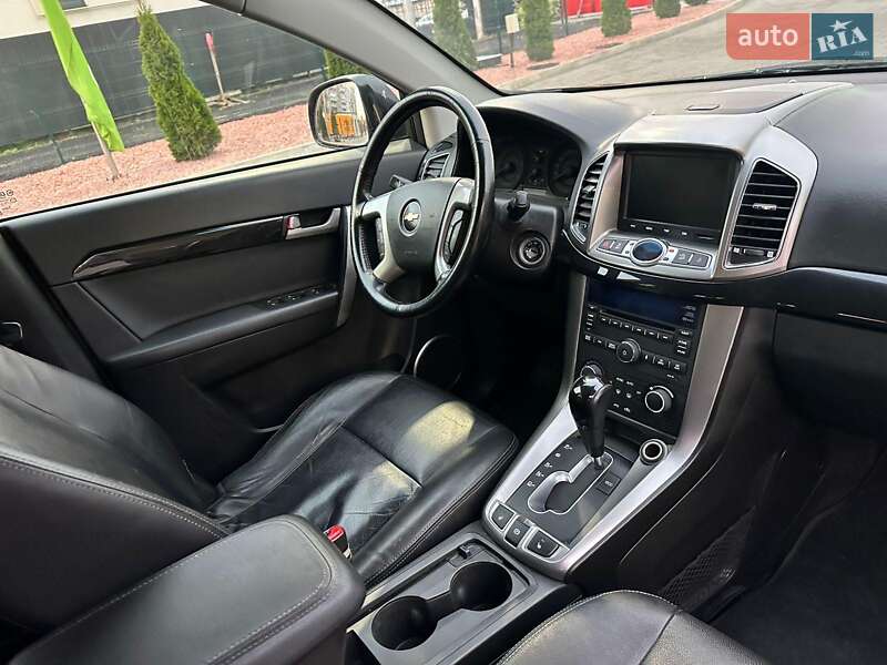 Внедорожник / Кроссовер Chevrolet Captiva 2011 в Луцке фото 14 Внедорожник / Кроссовер Chevrolet Captiva 2011 в Луцке