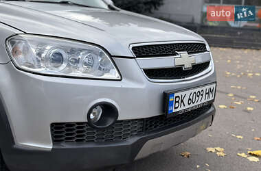 Внедорожник / Кроссовер Chevrolet Captiva 2009 в 
