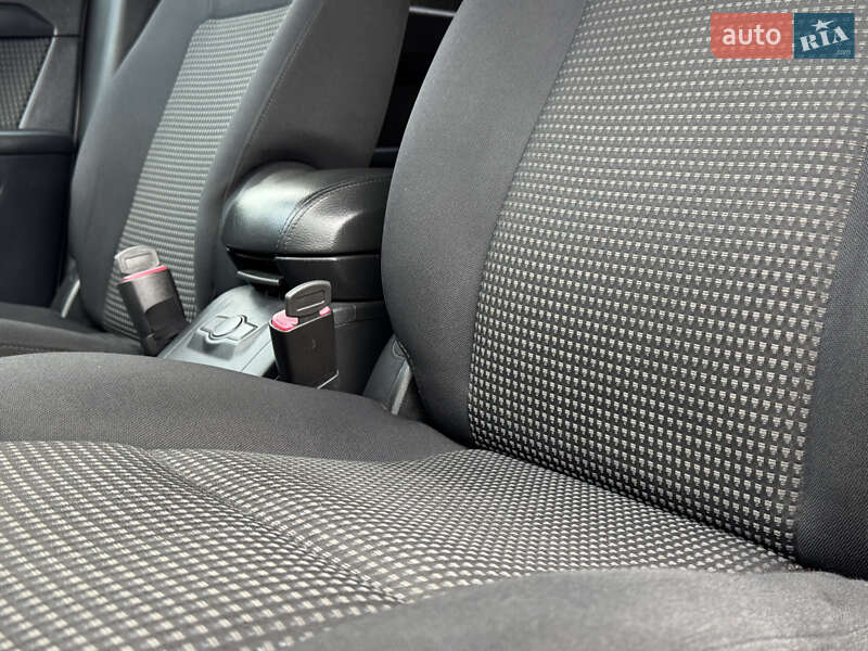 Позашляховик / Кросовер Chevrolet Captiva 2009 в Рівному фото 77 Позашляховик / Кросовер Chevrolet Captiva 2009 в Рівному