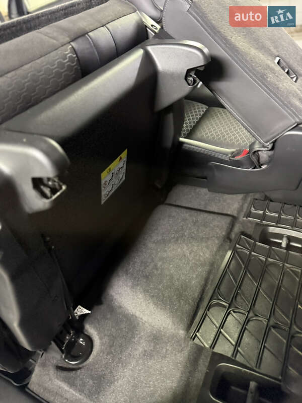 Внедорожник / Кроссовер Chevrolet Captiva 2013 в Полтаве фото 15 Внедорожник / Кроссовер Chevrolet Captiva 2013 в Полтаве