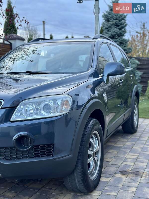 Внедорожник / Кроссовер Chevrolet Captiva 2008 в Виннице фото 6 Внедорожник / Кроссовер Chevrolet Captiva 2008 в Виннице