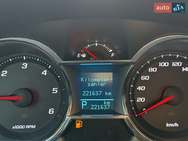 Внедорожник / Кроссовер Chevrolet Captiva 2014 в Тернополе