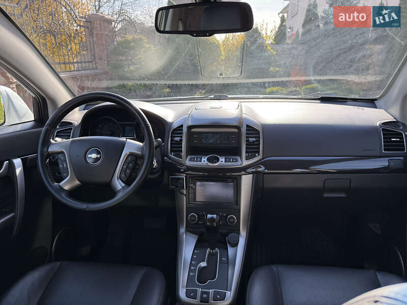 Внедорожник / Кроссовер Chevrolet Captiva 2014 в Тернополе