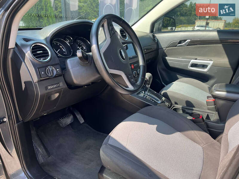 Внедорожник / Кроссовер Chevrolet Captiva 2013 в Львове