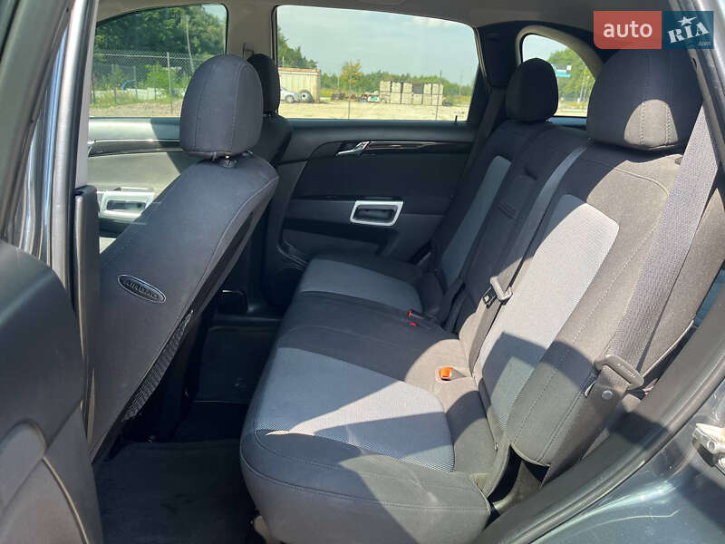 Внедорожник / Кроссовер Chevrolet Captiva 2013 в Львове